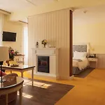 Regina Отель 4*