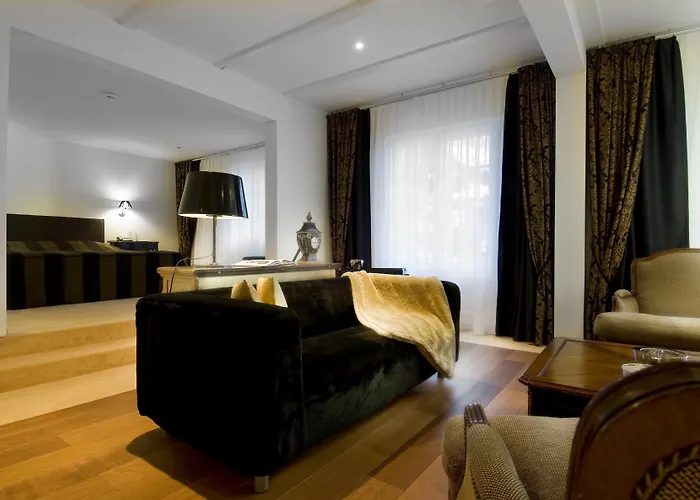 雷吉纳酒店 翁根