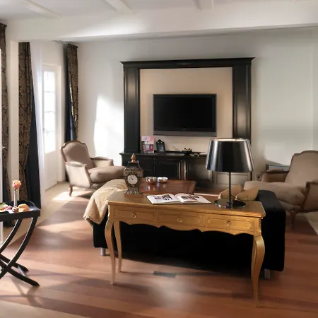 Regina Hotel 4*