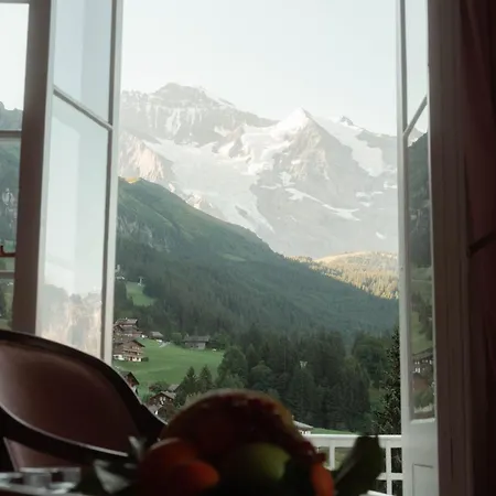 Hotel Regina Wengen